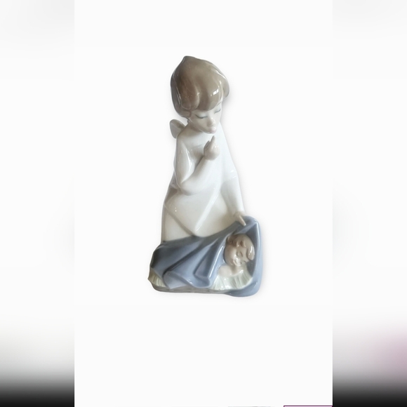 Vintage Lladro Blue & White Angel Watching Over Sleeping Child 7” Tall Collectib - Picture 2 of 13